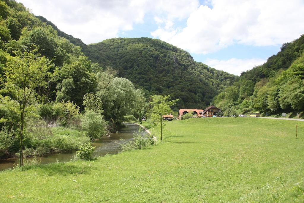 Guesthouse Villa Zelenjak Ventek Kumrovec 외부 사진